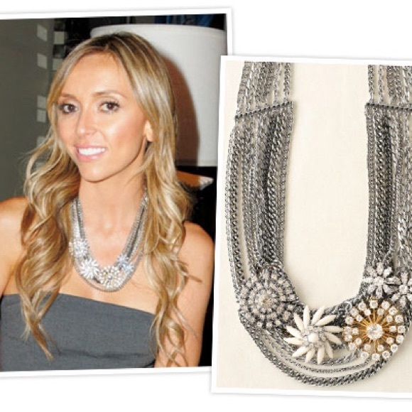 Stella & Dot (Retired) Metropolitan Necklace - Picture 4 of 4